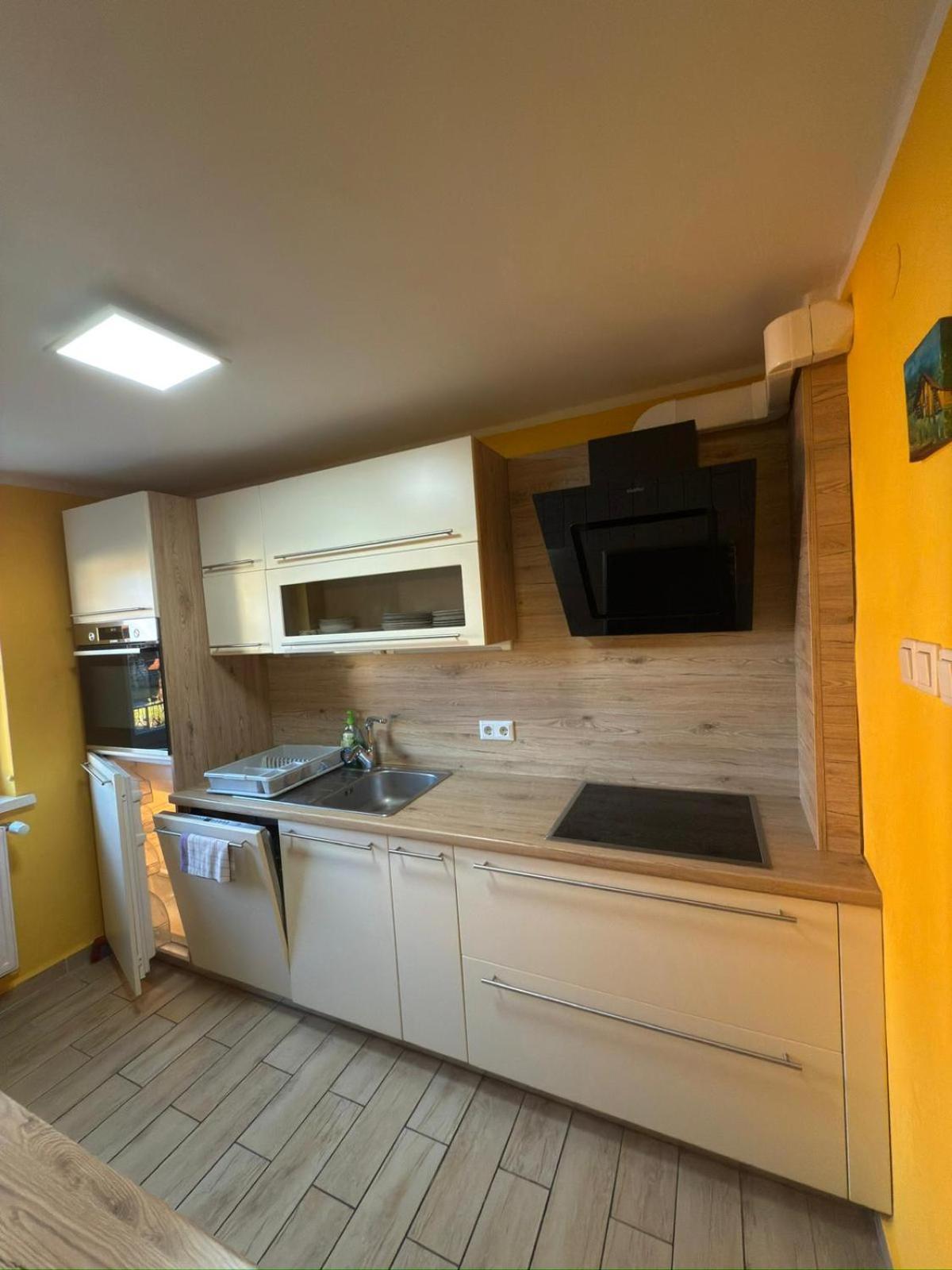 Sobe-Apartma Марибор Экстерьер фото